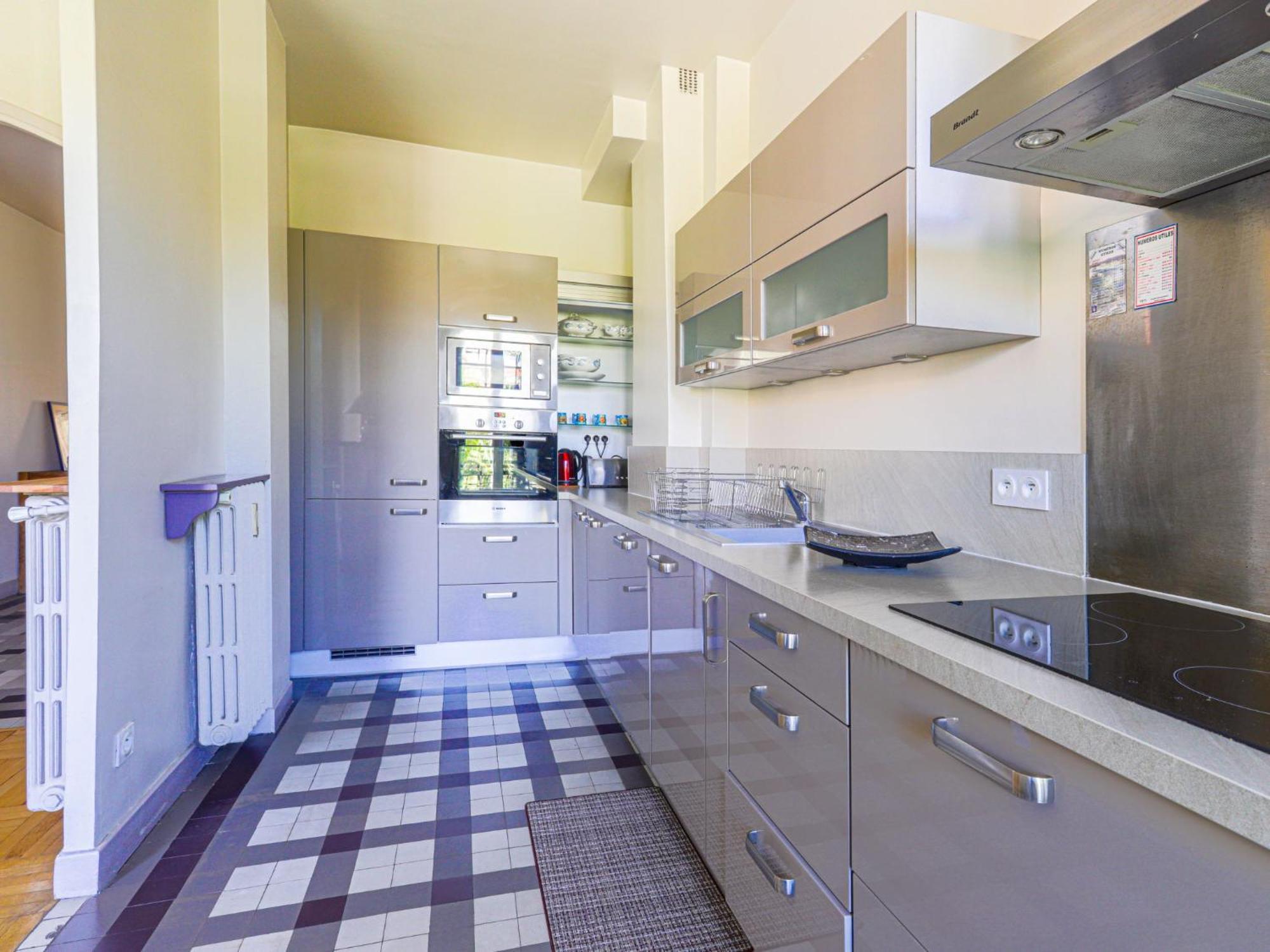 Appartement Le Victor Hugo By Interhome *